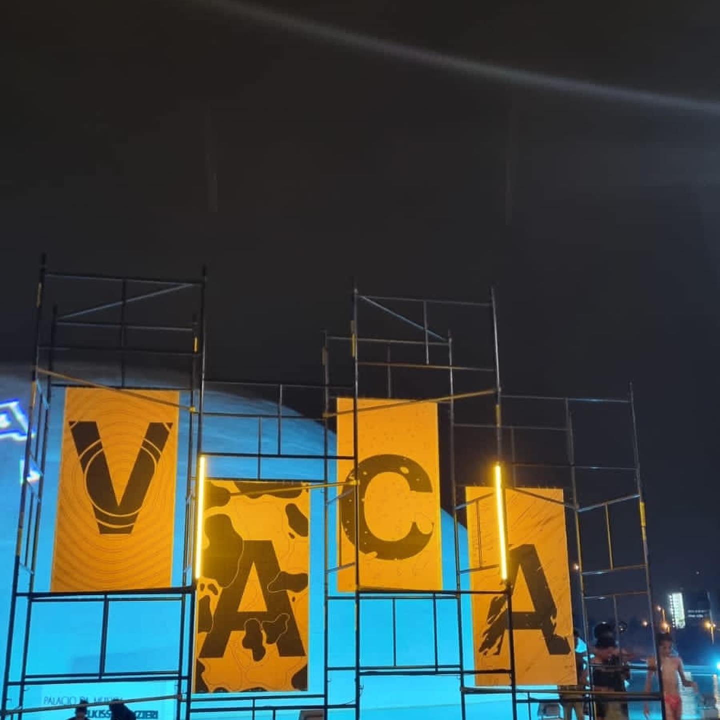 Foto - Festival Vaca Amarela