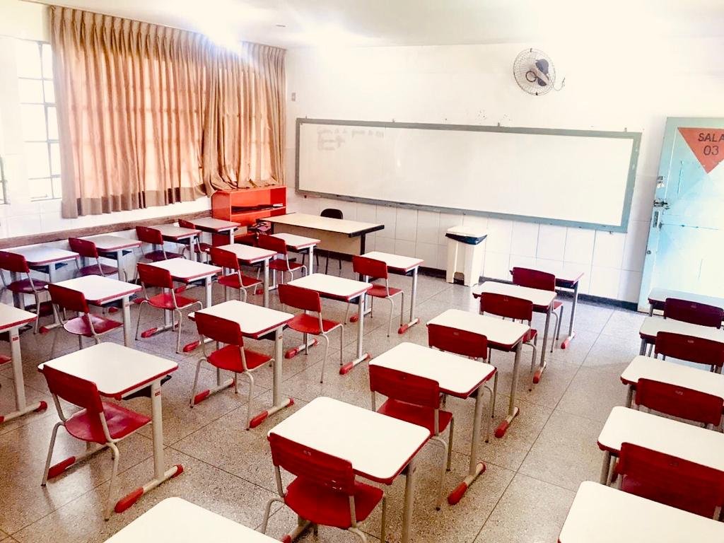 Sala de aula da Escola Municipal Dalísia Doles, em Goiânia, fotografada em 2020; imagem ilustrativa, não retrata unidade de Anápolis