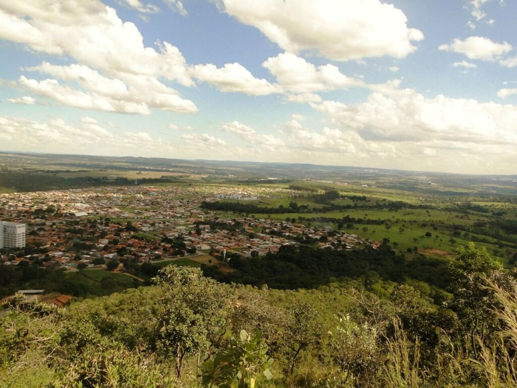 Vista da cidade de Senador Canedo, em fotografia de arquivo de 2015, sem retratar as áreas de conservação propostas